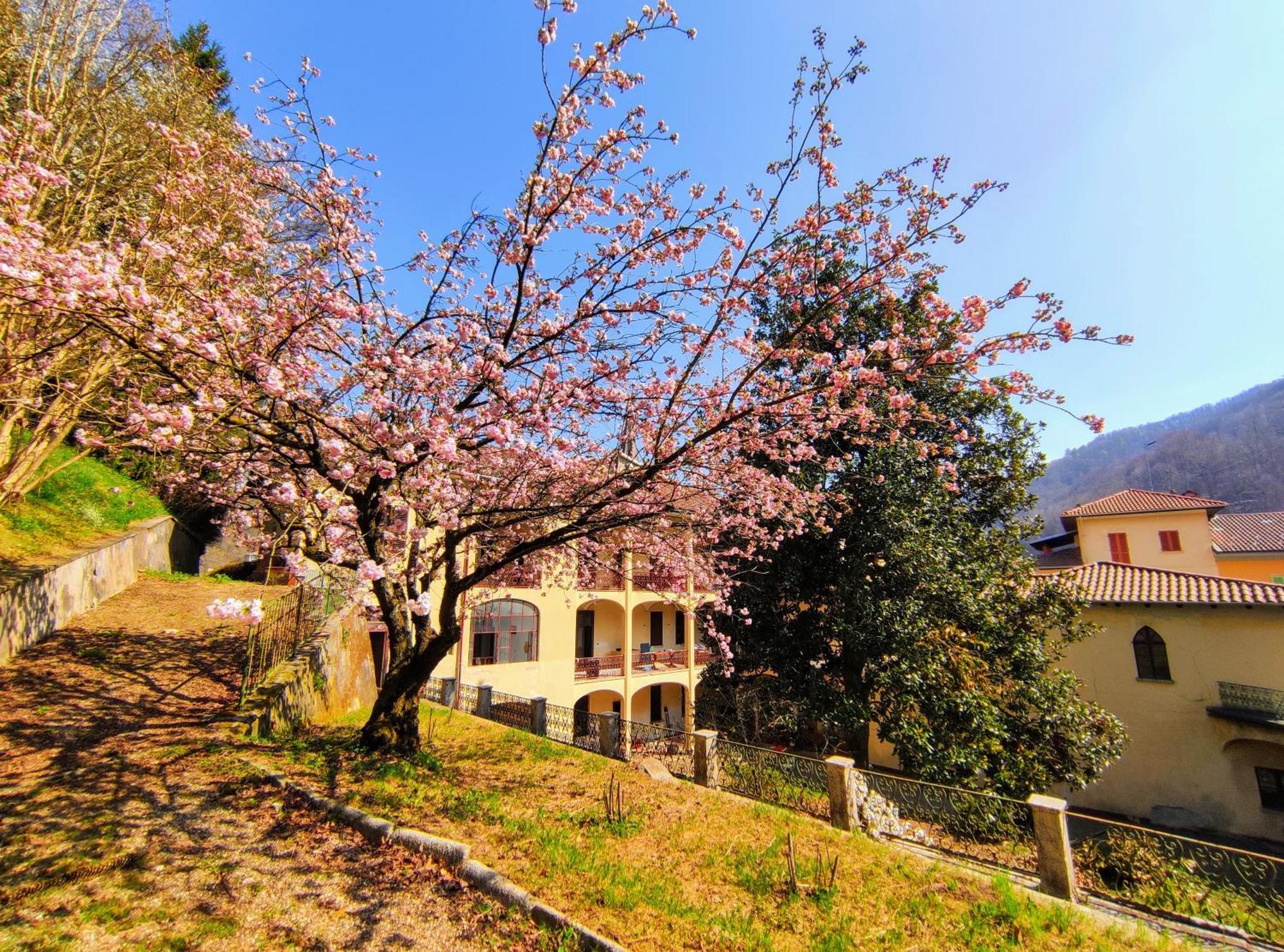 Casa Valduggia Bed & Breakfast ภายนอก รูปภาพ